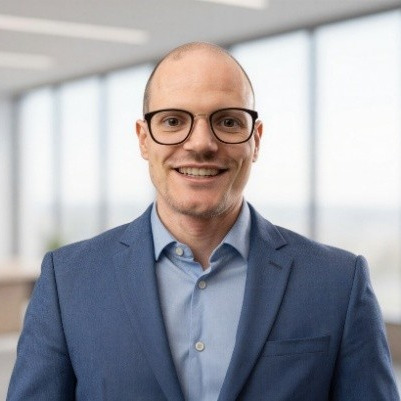 Dr. Alexander Groß